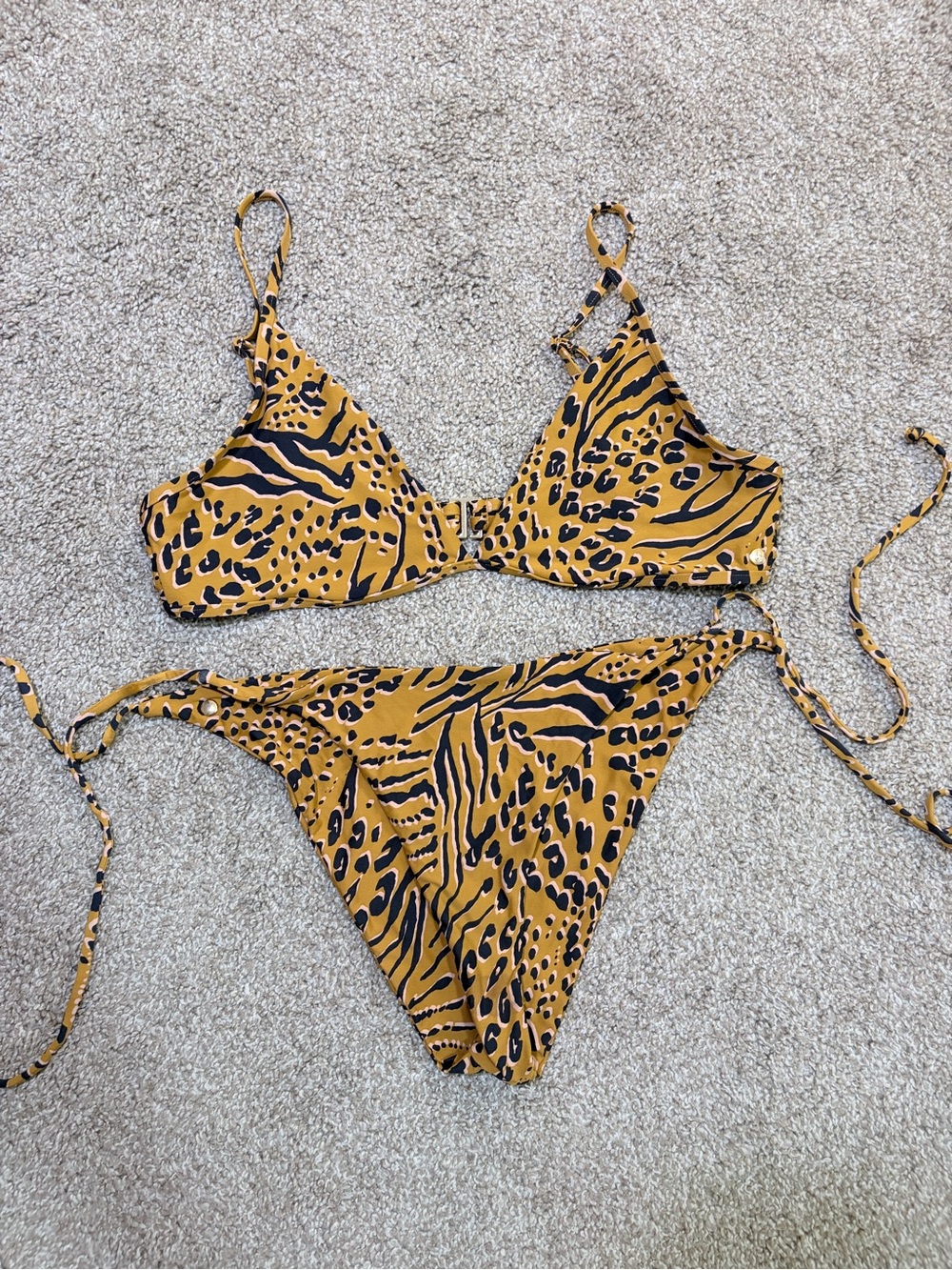 Volcom Leopard Animal Print Bikini Set Gold Hardware Size Small